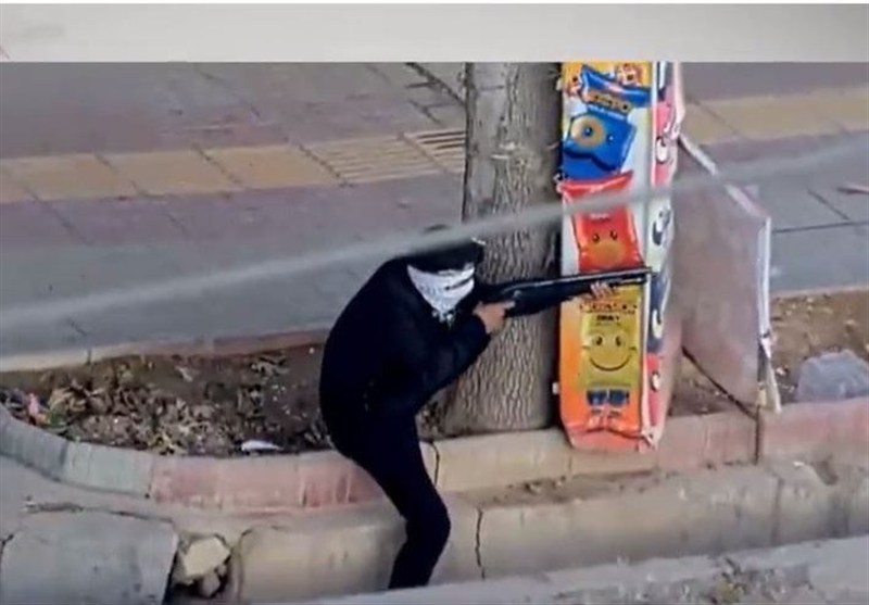 1404102113091250835314094