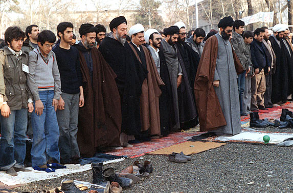 Aghabeheshti02