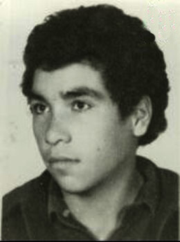 Shahid Akbarichaleshtori